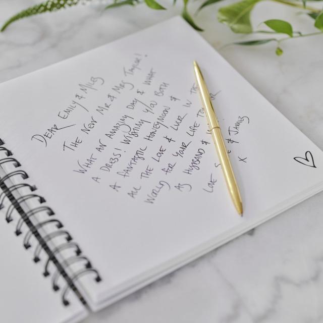 Image du produit Ginger Ray Livre d'or - Our Wedding (21,5 x 21,5 cm)