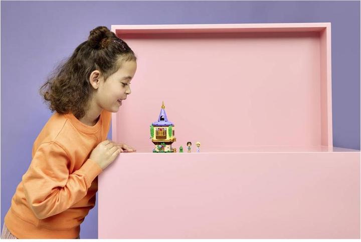 Actual product image LEGO Rapunzel's mini tower (43294)