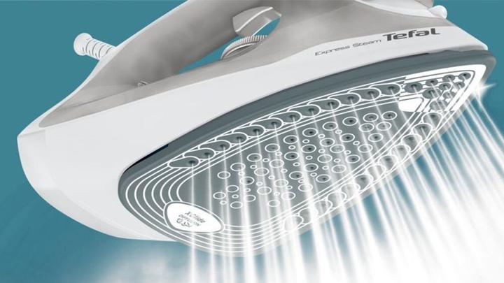 Image du produit Tefal Iron Express Steam Iron FV2863E1 | (2500 W)