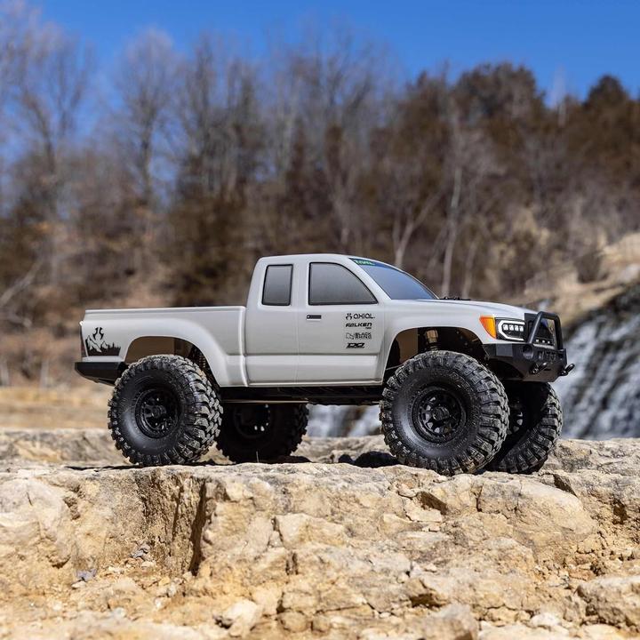Actual product image Axial Scale Crawler SCX10 III Base Camp Gray 1:10, ARTR (RTR Ready-to-Run)
