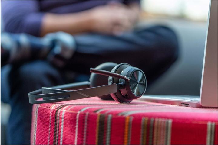 Productafbeelding Poly Voyager Focus 2 (Bedraad, Draadloze, USB-C)