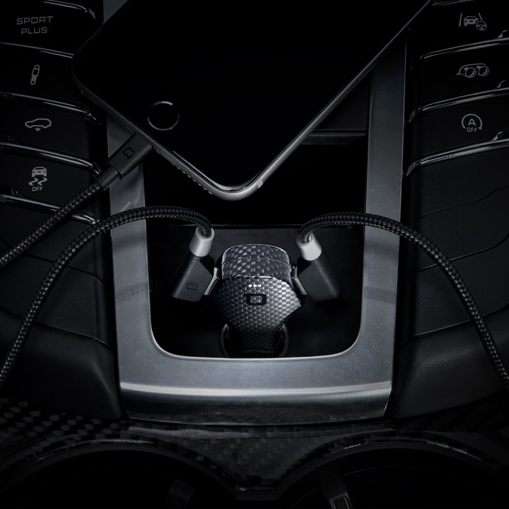 Immagine prodotto nonda Caricatore da auto ZUS Smart Car Charger fibra di carbonio 2.4 A