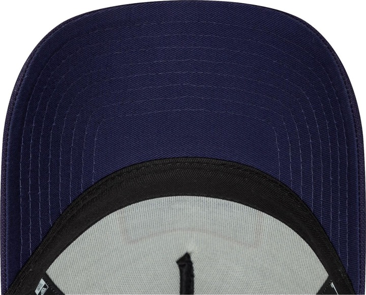 Actual product image New Era A-Frame Mesh Trucker Cap - Brand Patch Weiss (One size)
