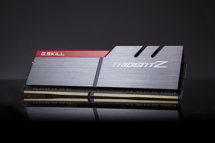 Produktbild G.Skill Trident Z (8 x 16GB, 3200 MHz, DDR4-RAM, DIMM)