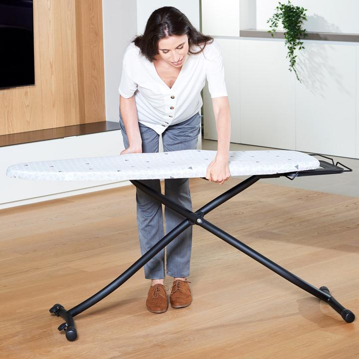 Produktbild Taurus Argenta Elegance Komplett-Bügeltisch
