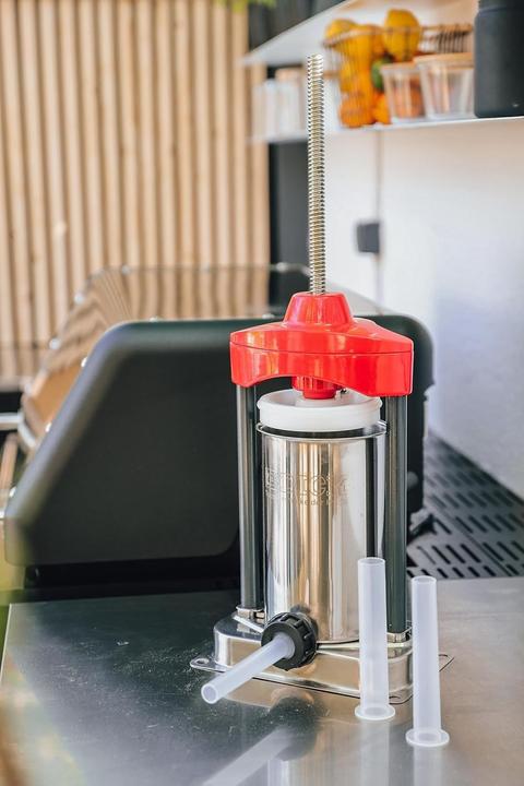 Image du produit F. Dick HTW Remplisseur de saucisses de table de boucherie maison 3 litres/5 lb (pour les cuisiniers