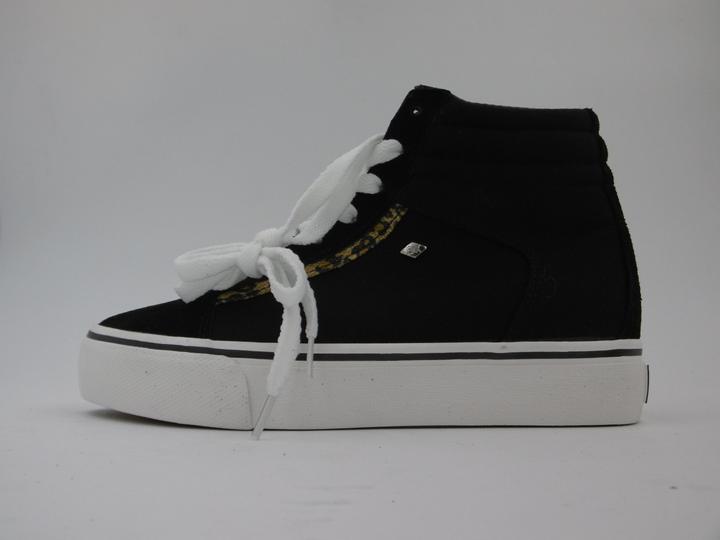 Image du produit British Knights B44-3723-01 (40)