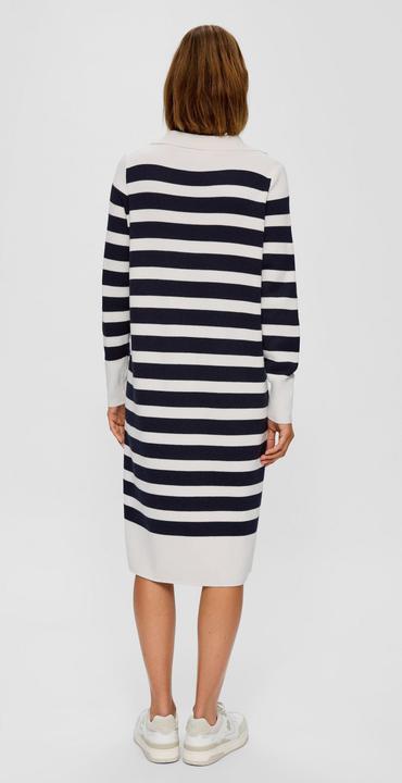 Actual product image s.Oliver Midi dress (38)