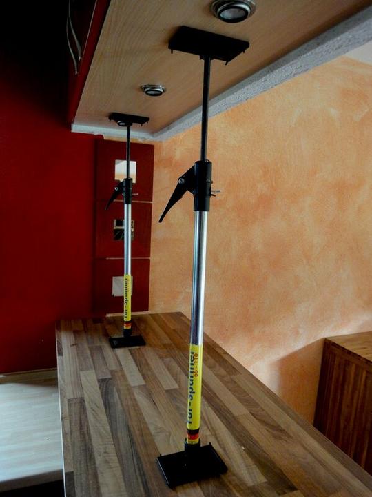 Produktbild Glück Türfutter-Montagestrebe BLITZ (1100 mm)
