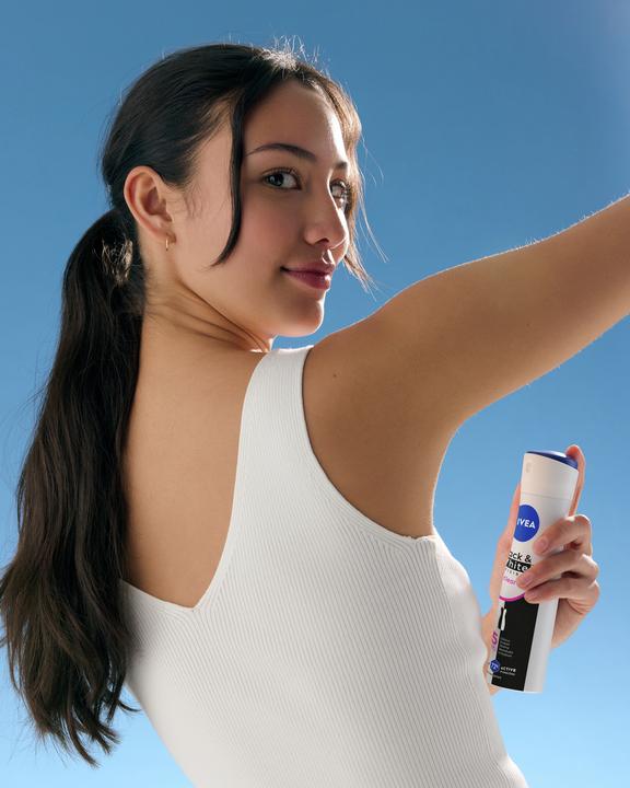Produktbild NIVEA Black & White Invisible Clear Spray DUO (Spray)