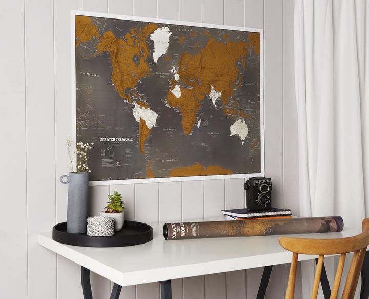 Image du produit Maps International Monde à gratter black edition