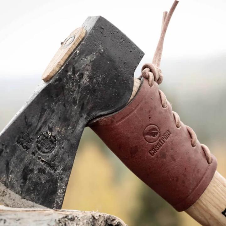 Actual product image Casström Axe protection