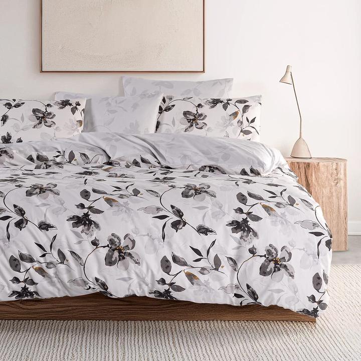 Actual product image Traumschlaf Estelle (140x200 cm)