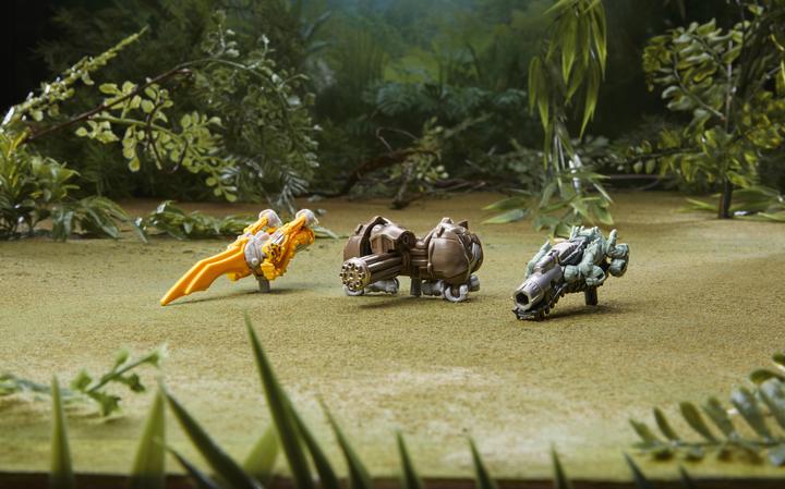 Actual product image Hasbro Robot-weapon, 7.5 cm