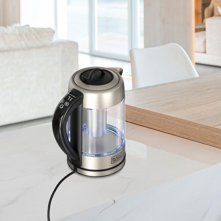 Actual product image Black & Decker BXKE2205E (1.70 l)