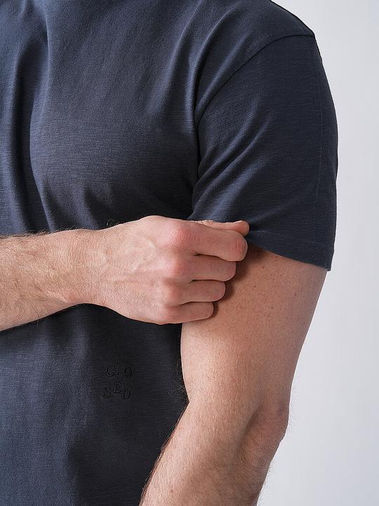 Actual product image Closed Classic (L)