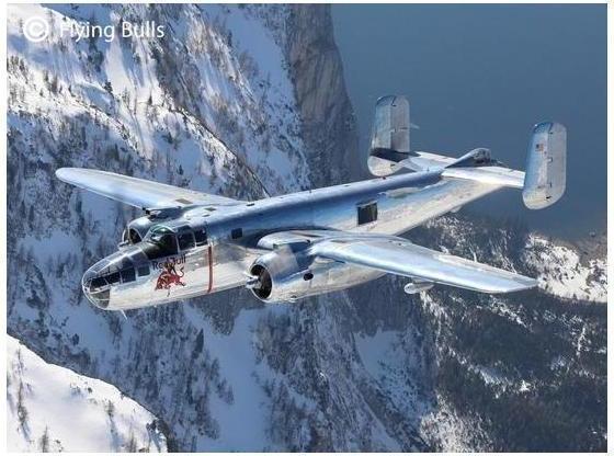 Actual product image Revell Gift Set Flying B-25J Mitchell