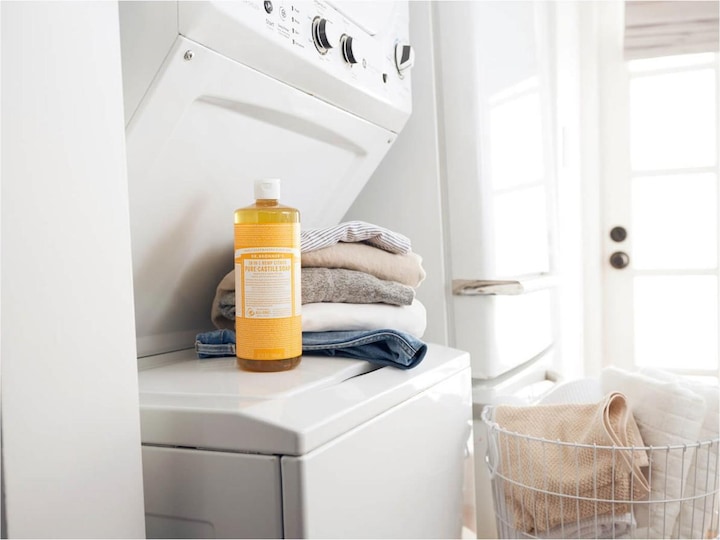 Actual product image Dr. Bronner's 18-in-1 Citrus-Orange (Liquid soap, 945 ml)