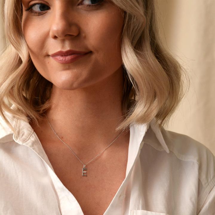 Actual product image Hot Diamonds Diamond letters necklace E (Silver 925, 40 - 45 cm)