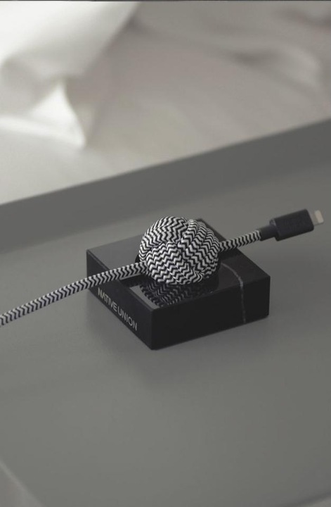 Actual product image Native Union Night Cable w. Stand (3 m, USB 2.0)