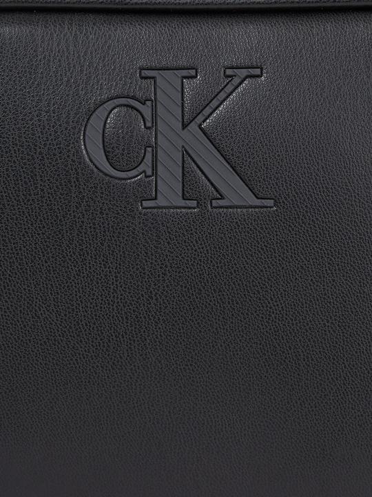 Produktbild Calvin Klein CKJ Sleek Camera Bag 18 Solid Black