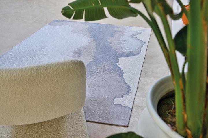 Produktbild Louis de Poortere Meditation Lagoon (140 x 140 cm)