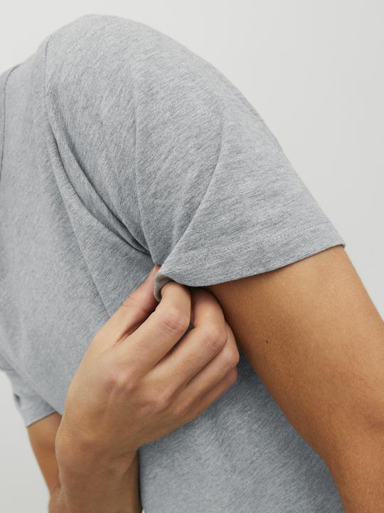 Image du produit Jack & Jones Shirt T-Shirt mit Rundhals JJEBASIC O-NECK TEE - 4780 (S)