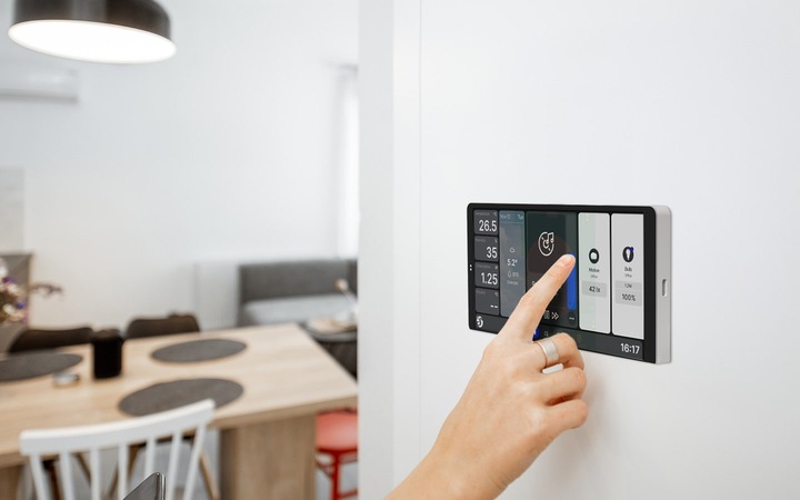 Actual product image Shelly Wall Display X2 Black