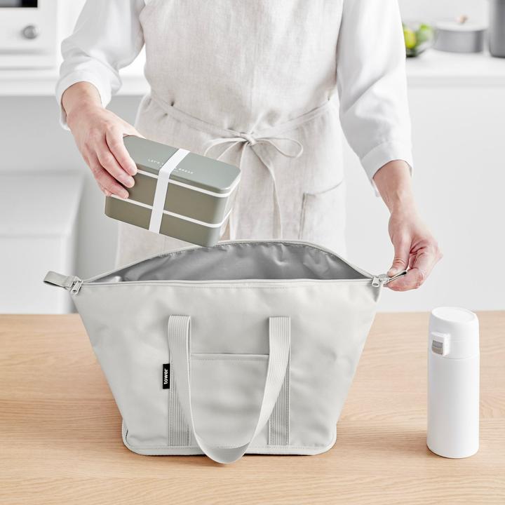 Actual product image Yamazaki TOWER insulated picnic bag