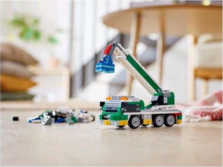 Produktbild LEGO Rennwagentransporter (31113, LEGO Creator 3-in-1)