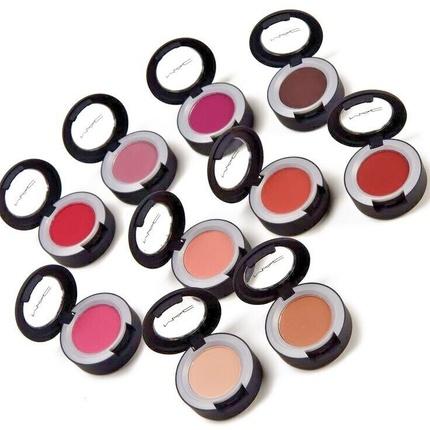 Image du produit MAC Cosmetics Powder Kiss Soft Matte Eye Shadow (Ces sacs sont de marque)