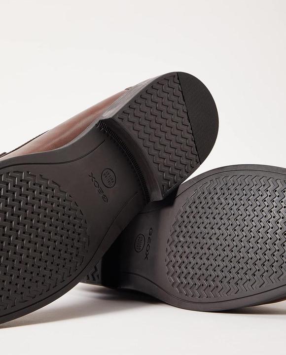 Actual product image Geox slip-on shoes (40)