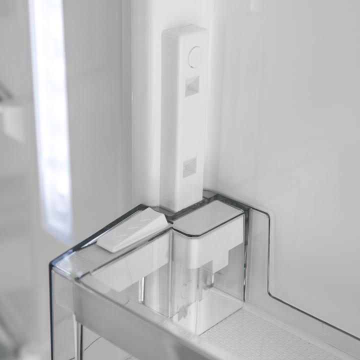 Actual product image Sharp SJ-LD195E0XS-EU (193 l)