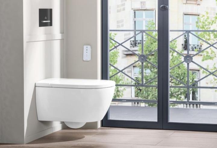 Produktbild Villeroy & Boch Dusch-WC Komplettanlage ViClean-l100 wei mit Beschichtung V0E100R1
