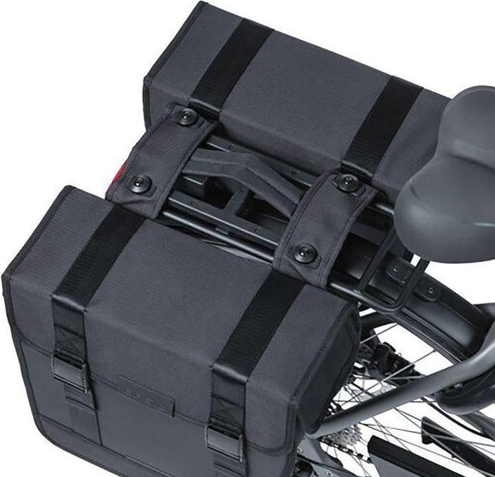 Image du produit Basil Imperméable (28 l, Sac de porte-bagages)