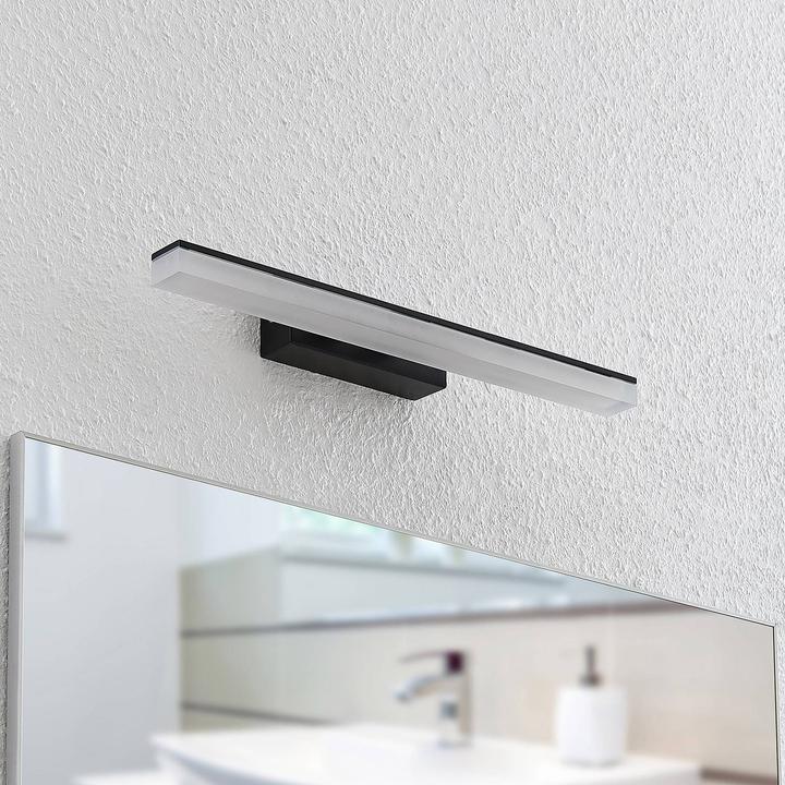 Actual product image Lucande Lisana LED wall lamp, IP44, 46 cm (720 lm)