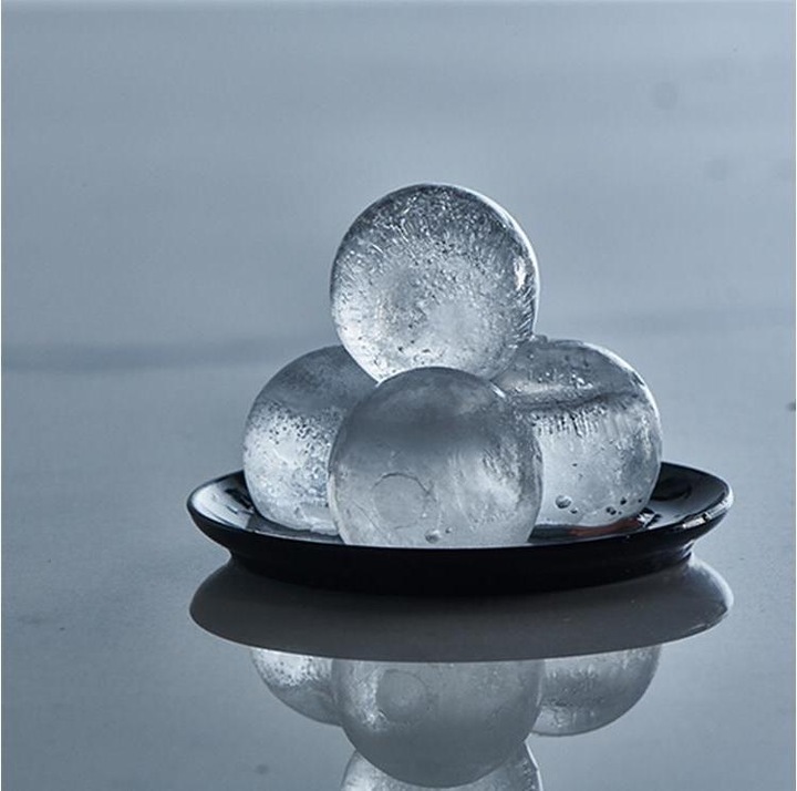 Actual product image Lurch Balls