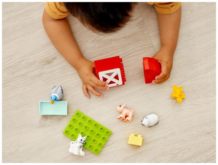 Produktbild LEGO Tierpflege auf dem Bauernhof (10949)