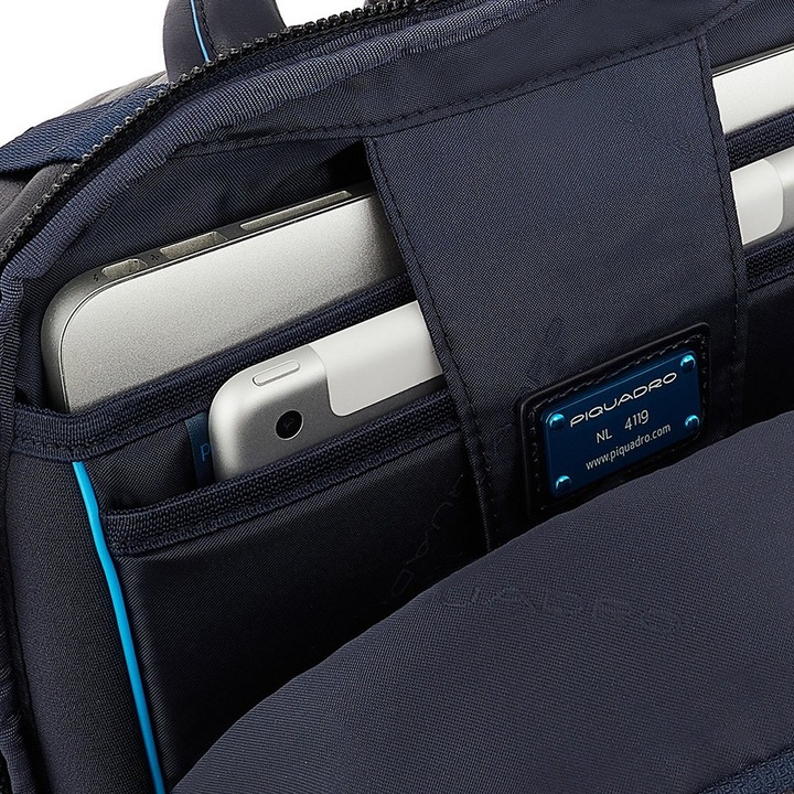 Image du produit Piquadro Blue Square - Sac à dos pour ordinateur portable avec compartiment pour iPad®, RFID Blocker (14 l)