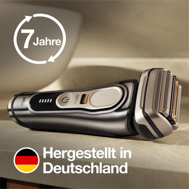 Actual product image Braun Series 9 9486CC electric shaver