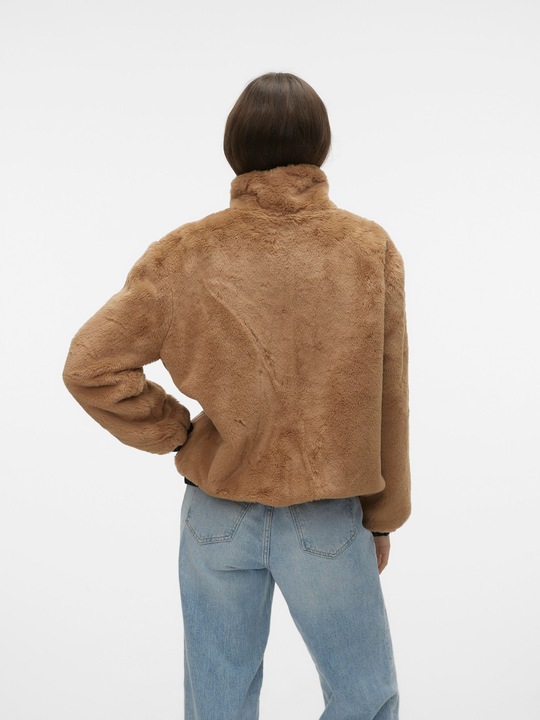 Actual product image Vero Moda VMALICE Jacke Kunstfell Jacke (M)