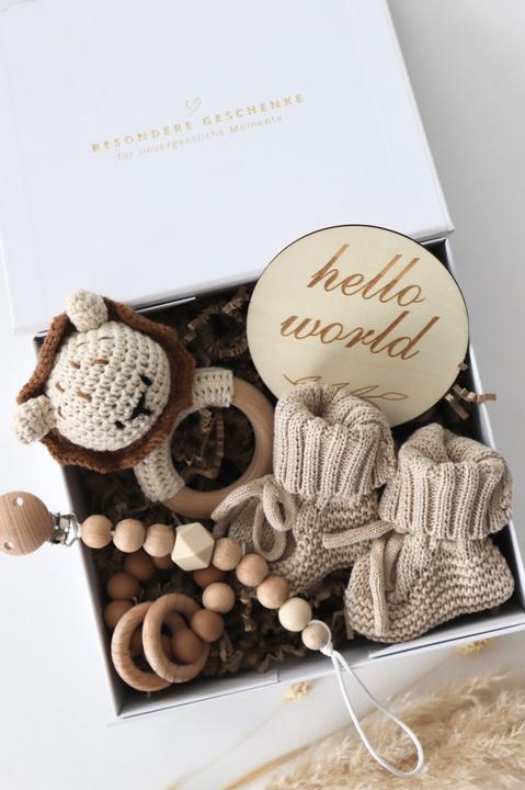 Actual product image Oykami Baby Geschenkbox Beige "Phoenix" Löwe (0 Months)