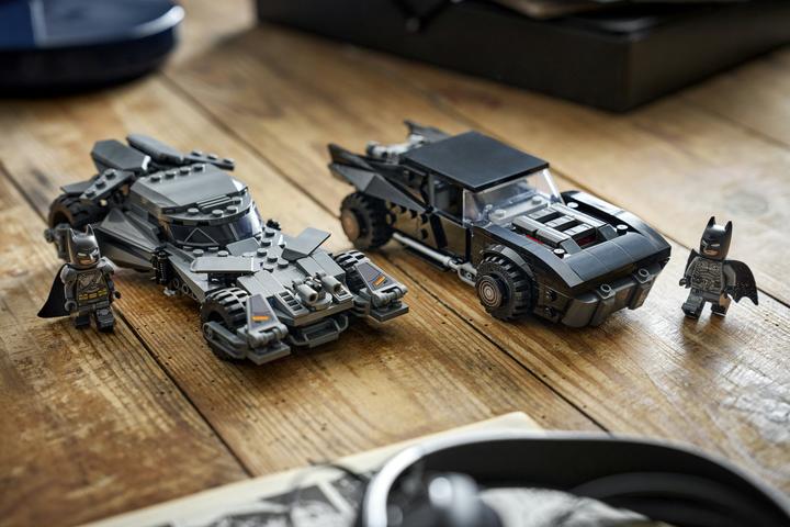 Immagine prodotto LEGO Supereroi Batman v Superman: Batmobile (76331, LEGO DC)