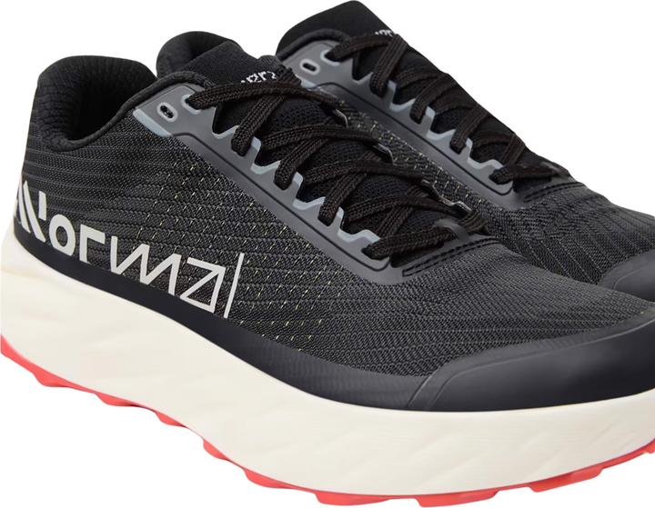 Actual product image Nnormal Kjerag 2.0 Shoe Black (45 1/3)