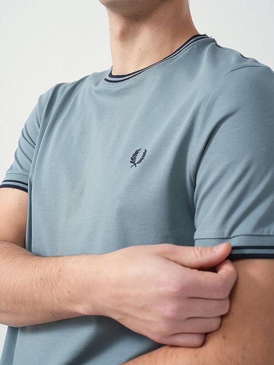 Actual product image Fred Perry M1588 (M)
