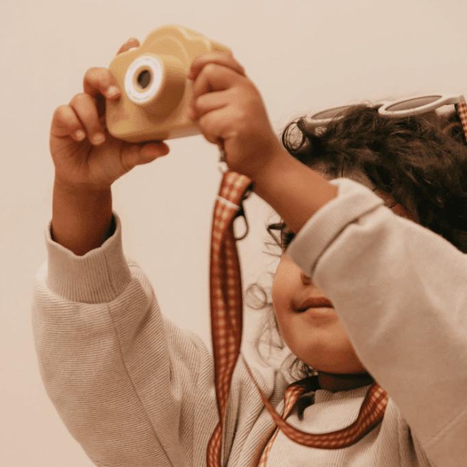 Produktbild Mrs. Ertha Cam Cam My First Digital Camera Rusted Vintage Squares