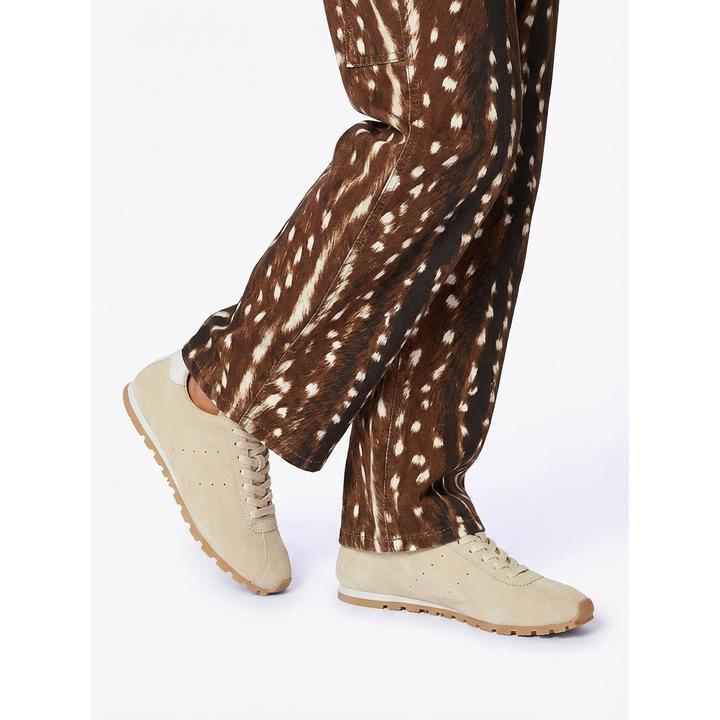 Actual product image Blackstone Diam Lucy (39)