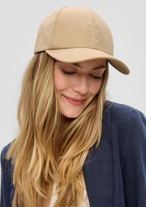 Actual product image s.Oliver Kappe Cap mit Logo-Stickerei
