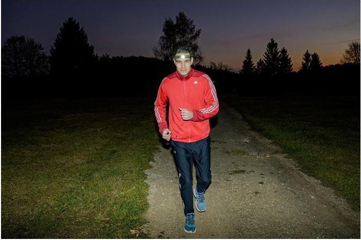 Produktbild Brennenstuhl Taschenlampe czolowa KL100 (100 lm)