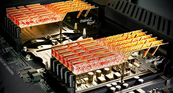 Produktbild G.Skill Trident Z Royal (2 x 32GB, 4400 MHz, DDR4-RAM, DIMM)